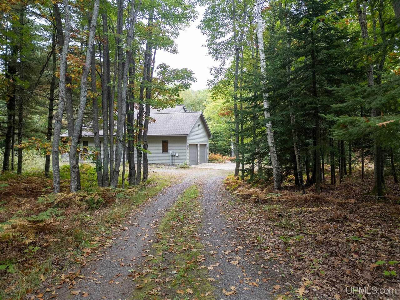 125 Chapel Ridge Road, Marquette, MI 49855