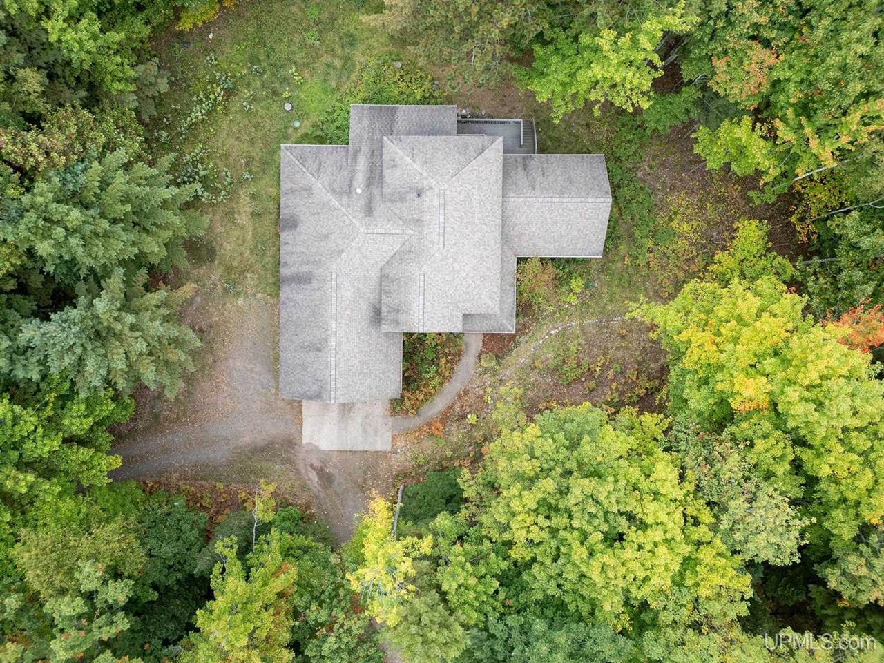 125 Chapel Ridge Road, Marquette, MI 49855