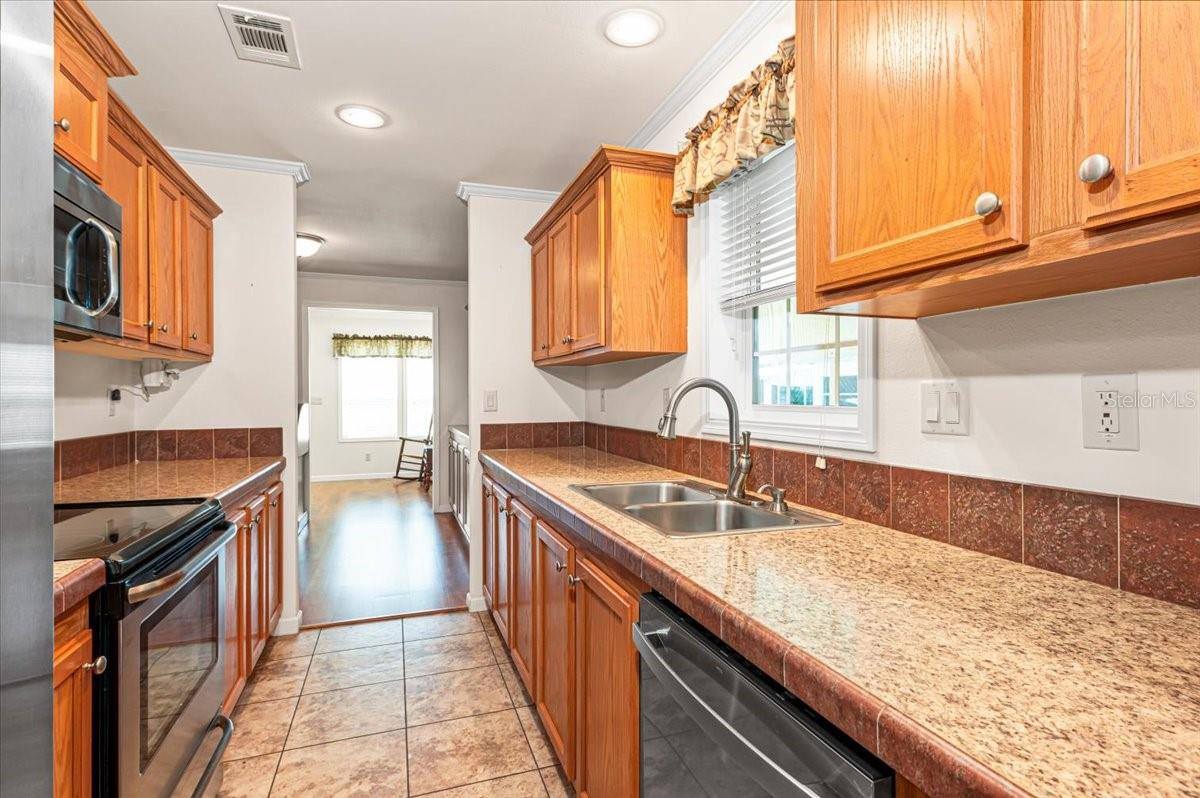 158 Edgewood Drive, Osprey, FL 34229