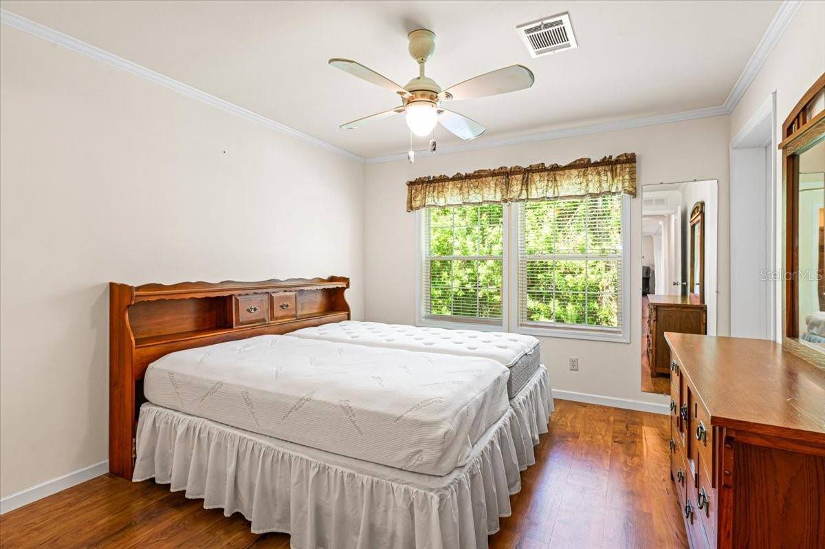 158 Edgewood Drive, Osprey, FL 34229