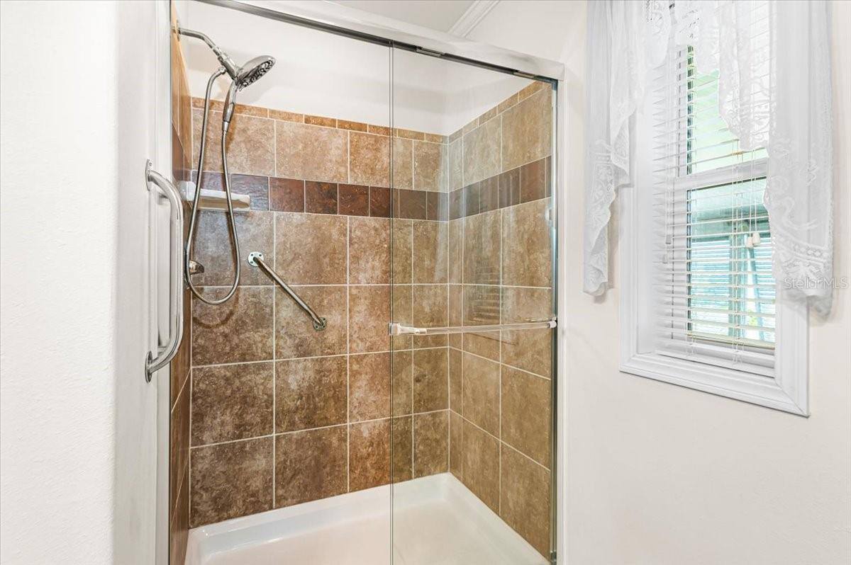 158 Edgewood Drive, Osprey, FL 34229