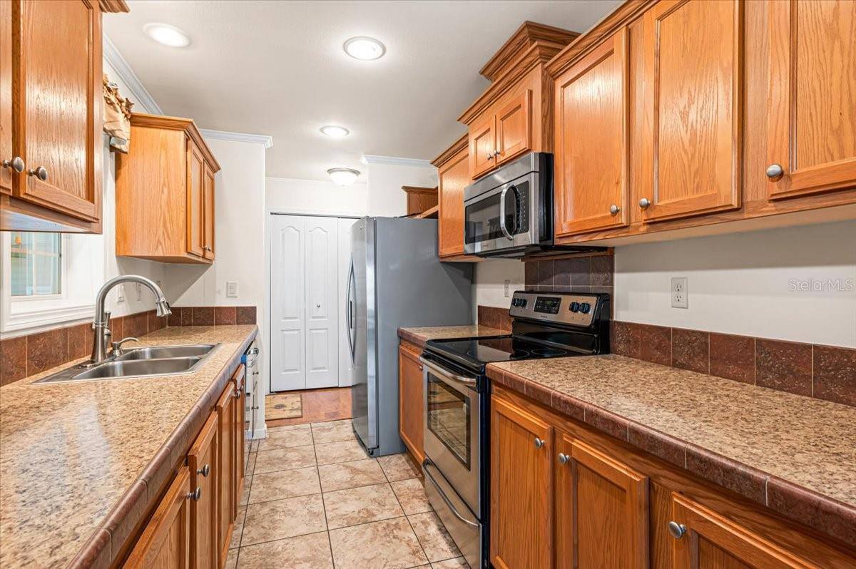 158 Edgewood Drive, Osprey, FL 34229