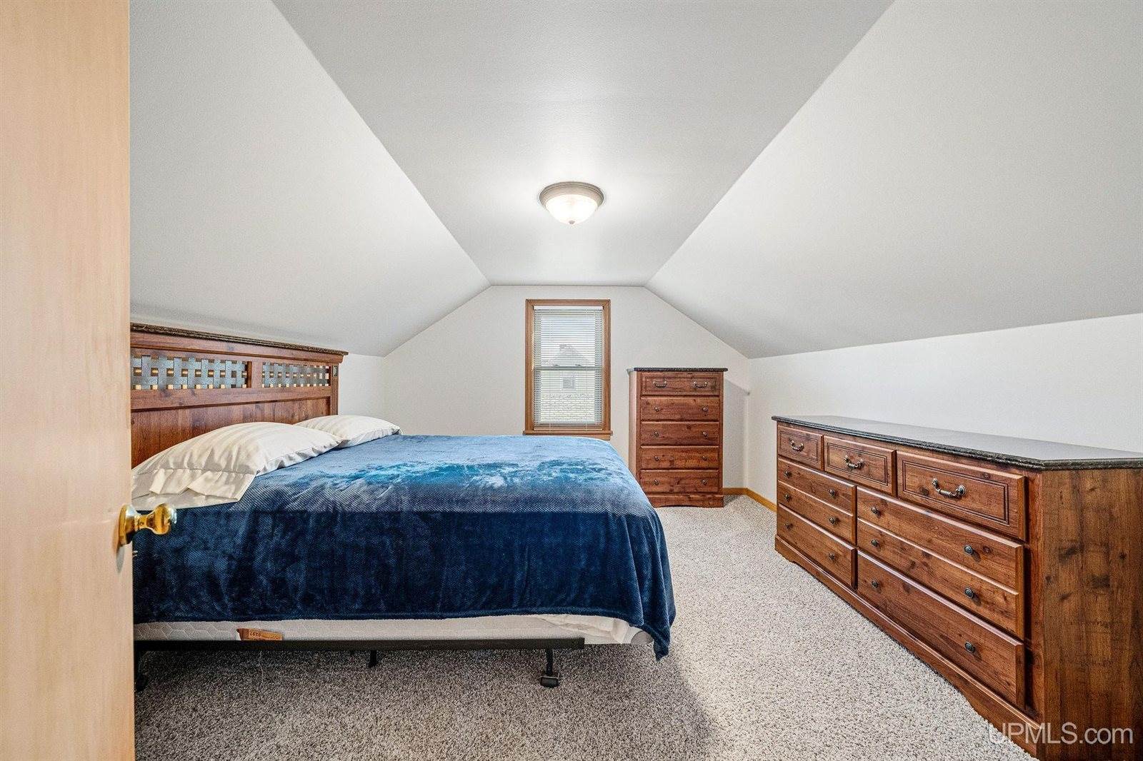 653 Cedar Street, Ishpeming, MI 49849