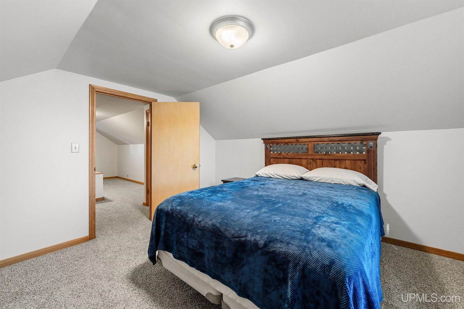 653 Cedar Street, Ishpeming, MI 49849