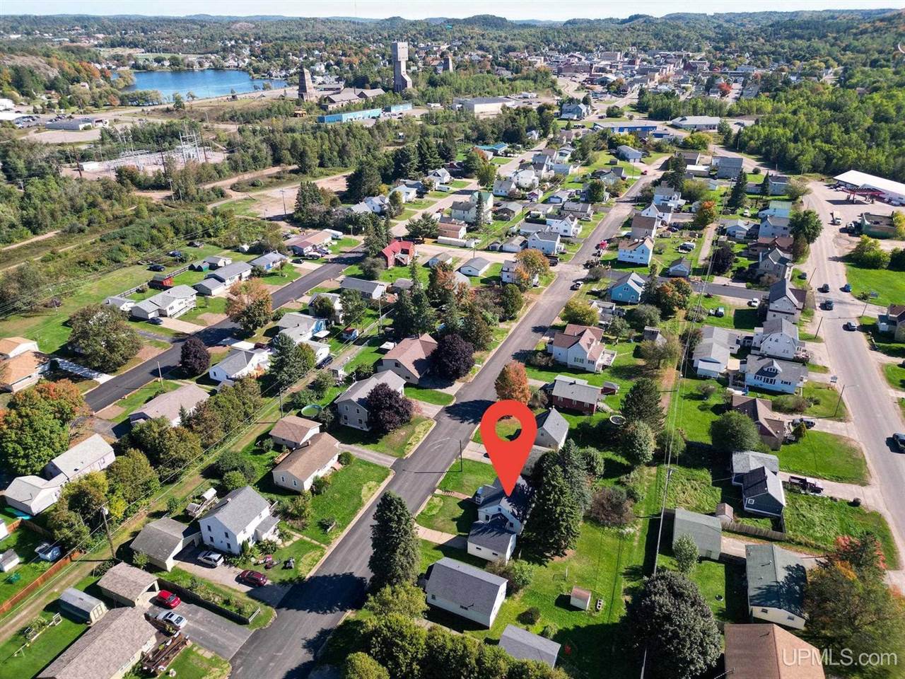 653 Cedar Street, Ishpeming, MI 49849