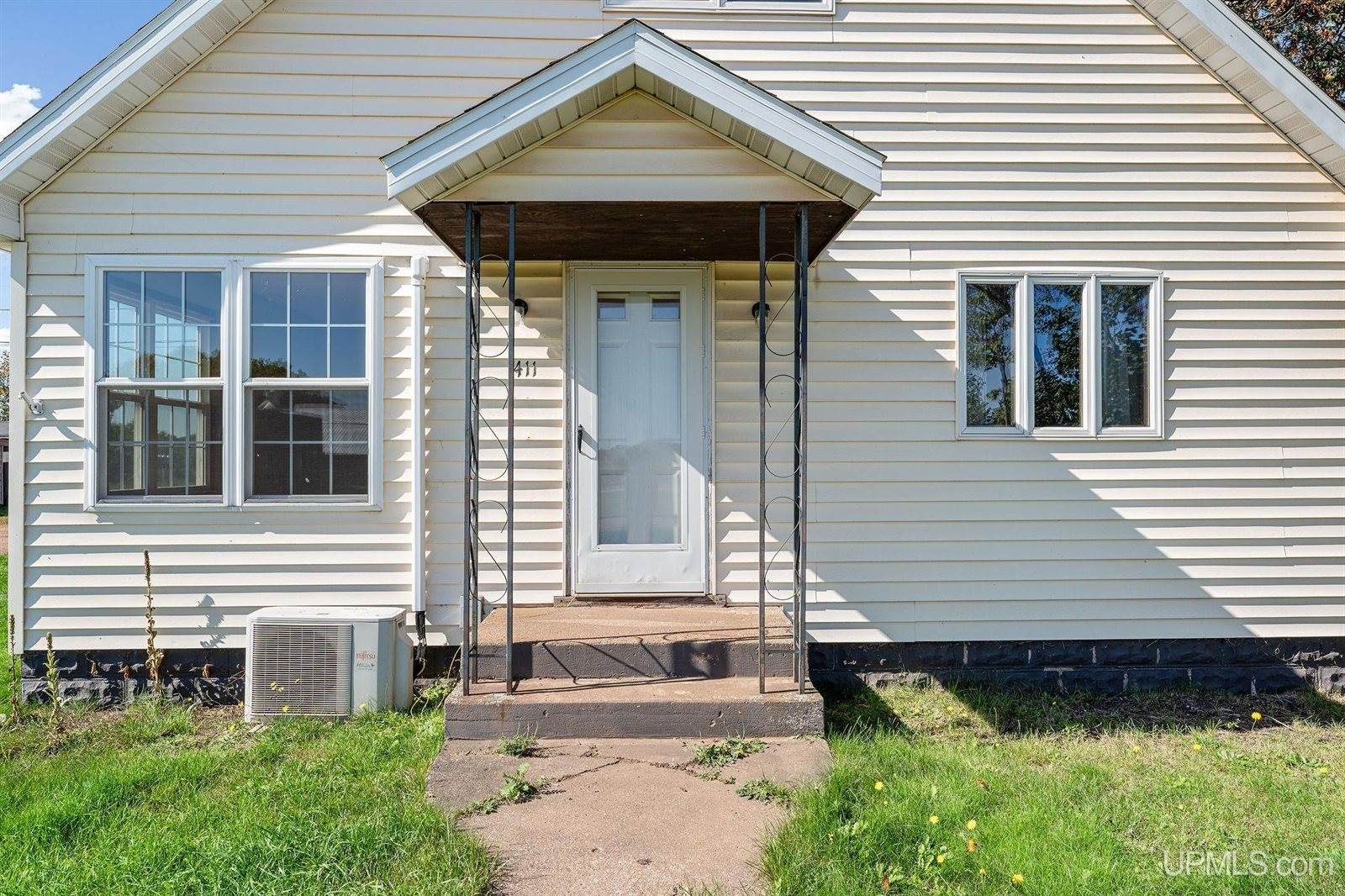 1411 N Second Street, Ishpeming, MI 49849