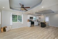 1824 25TH Avenue, Moline, IL 61265