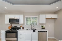 1824 25TH Avenue, Moline, IL 61265