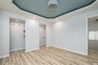 1824 25TH Avenue, Moline, IL 61265