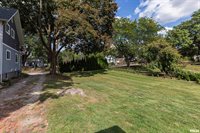 1824 25TH Avenue, Moline, IL 61265