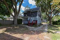 1824 25TH Avenue, Moline, IL 61265