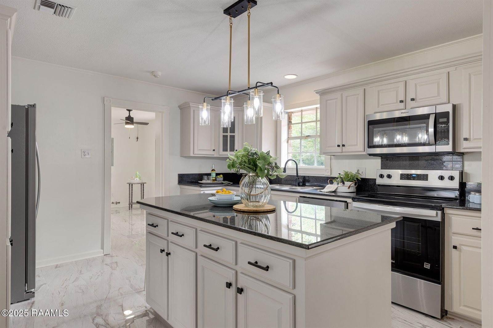 6720 North University Avenue, Carencro, LA 70520