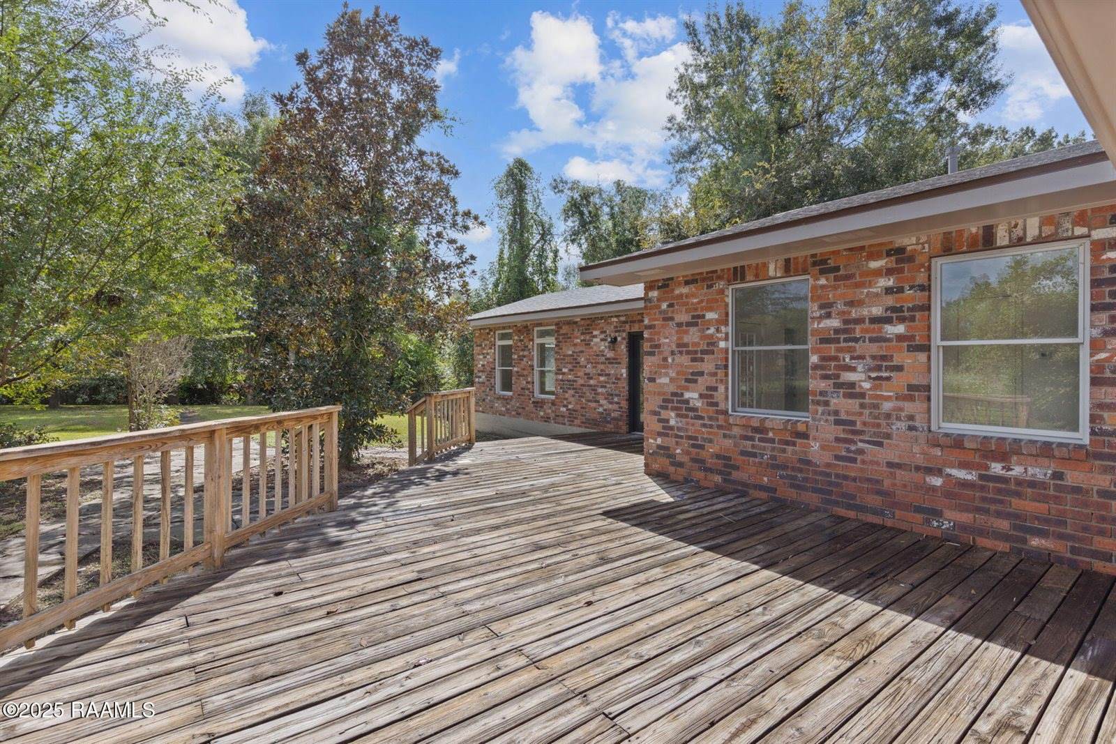 6720 North University Avenue, Carencro, LA 70520