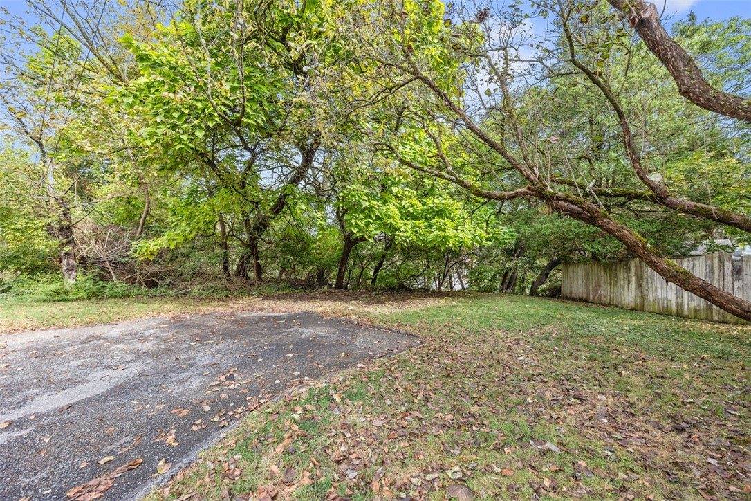 3628 Perrysville Ave, Observatory Hill, PA 15214