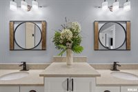 5606 Emily Road, Bettendorf, IA 52722