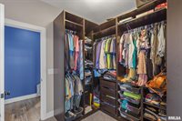 5606 Emily Road, Bettendorf, IA 52722