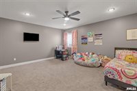 5606 Emily Road, Bettendorf, IA 52722