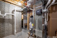 5606 Emily Road, Bettendorf, IA 52722