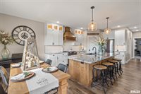 5606 Emily Road, Bettendorf, IA 52722