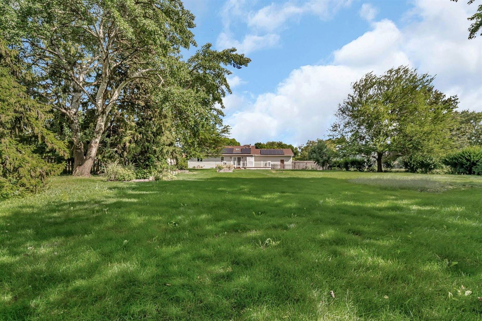 24635 South Alessio Court, Channahon, IL 60410