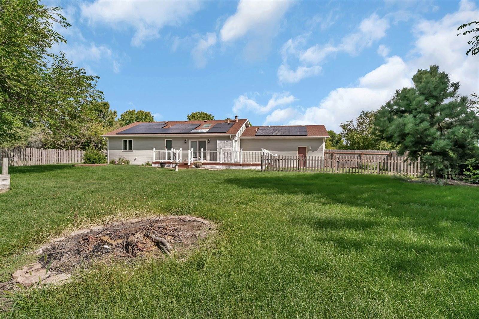 24635 South Alessio Court, Channahon, IL 60410