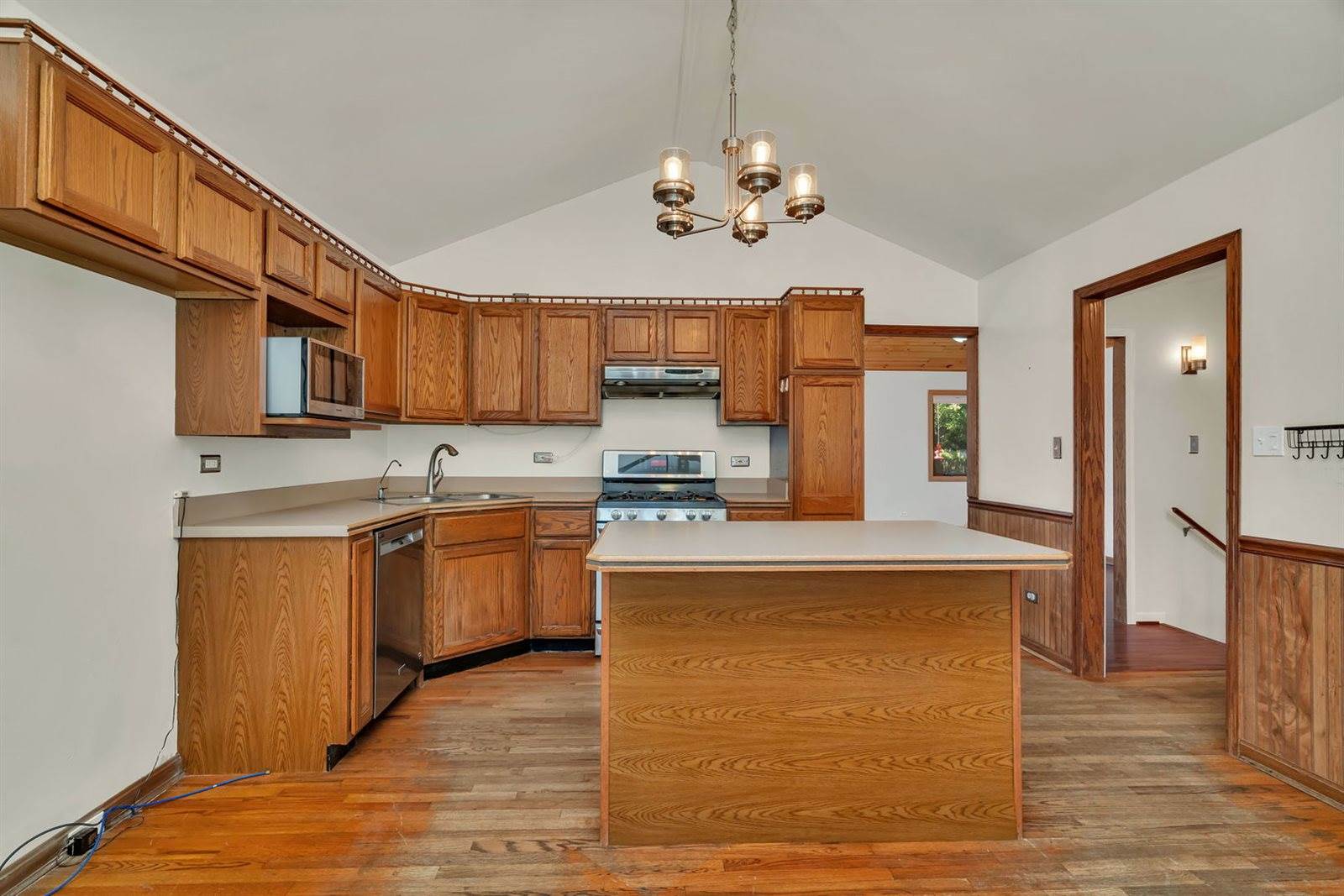 24635 South Alessio Court, Channahon, IL 60410