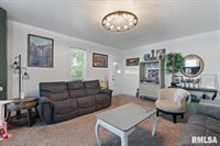 12505 70TH Avenue, Blue Grass, IA 52726