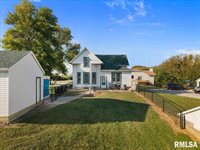 12505 70TH Avenue, Blue Grass, IA 52726