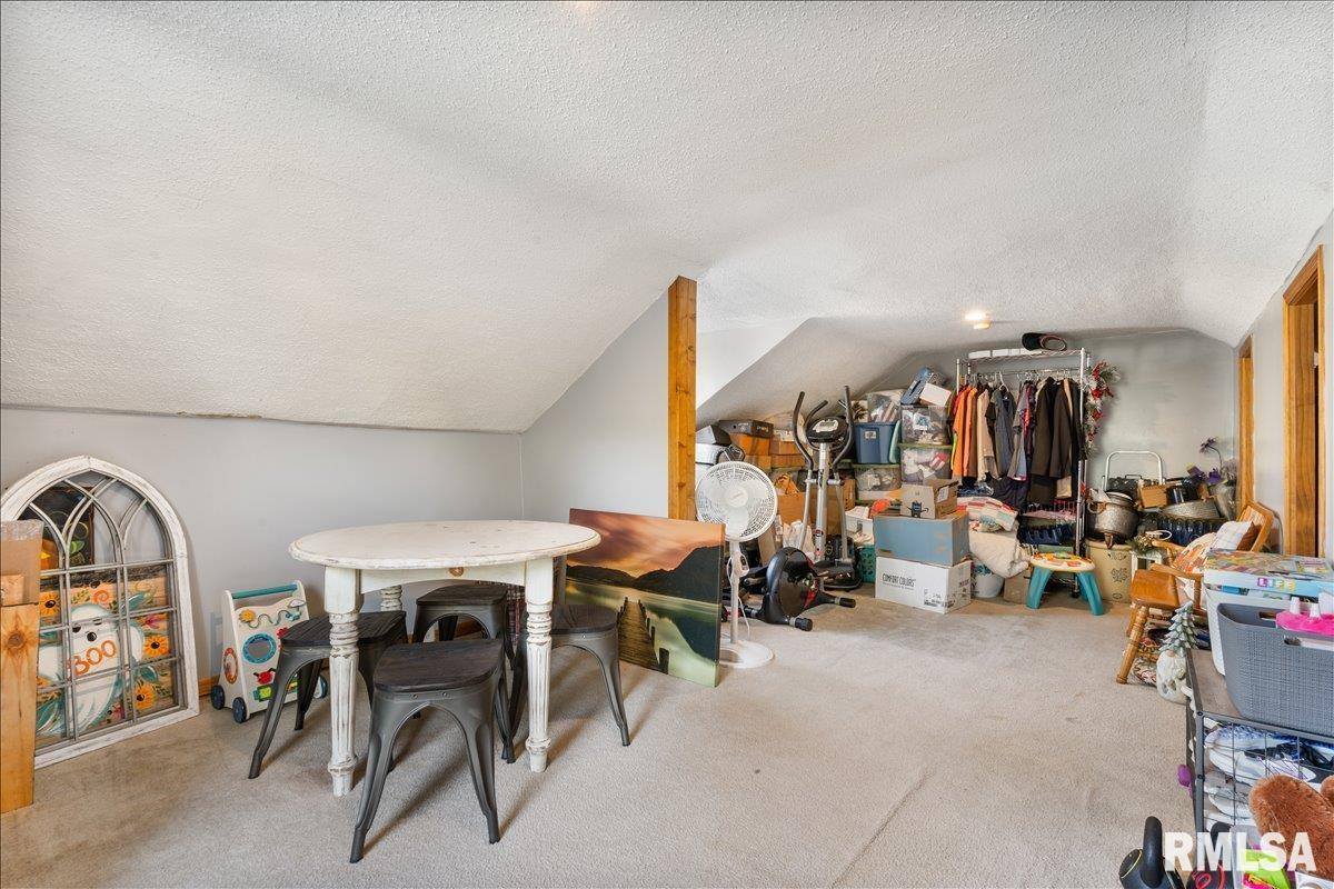 613 North High Street, Port Byron, IL 61275