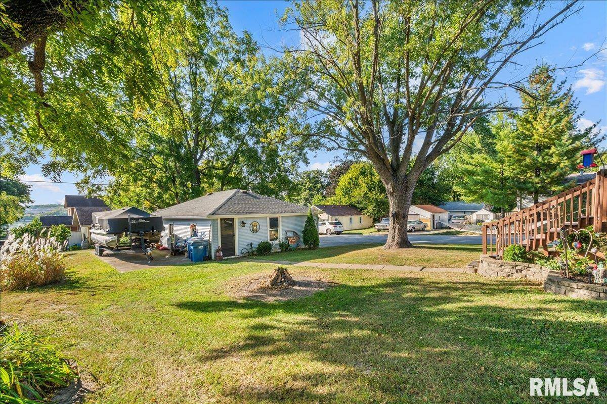 613 North High Street, Port Byron, IL 61275