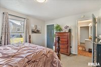 613 North High Street, Port Byron, IL 61275