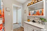 613 North High Street, Port Byron, IL 61275