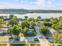 613 North High Street, Port Byron, IL 61275