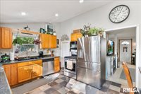 613 North High Street, Port Byron, IL 61275