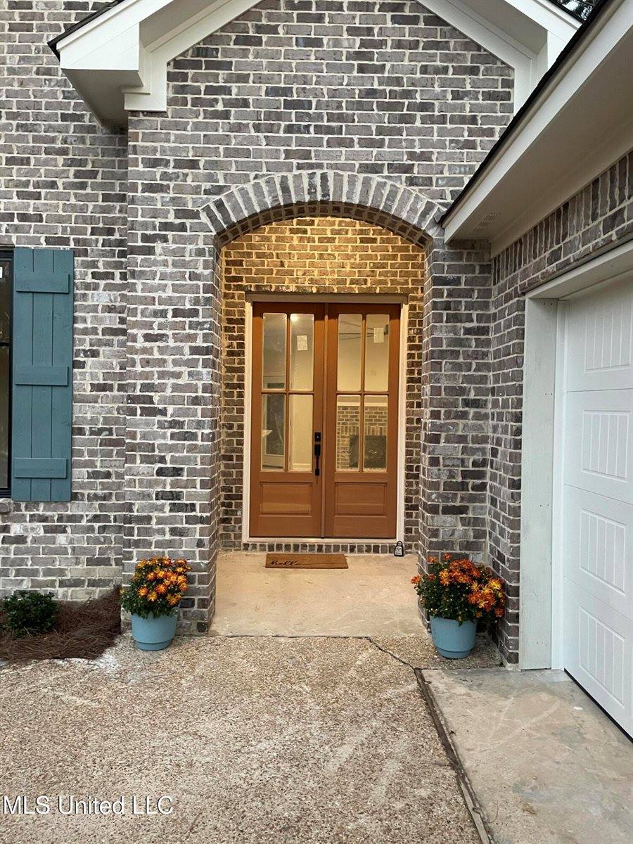 572 Turtle Lane, Brandon, MS 39047