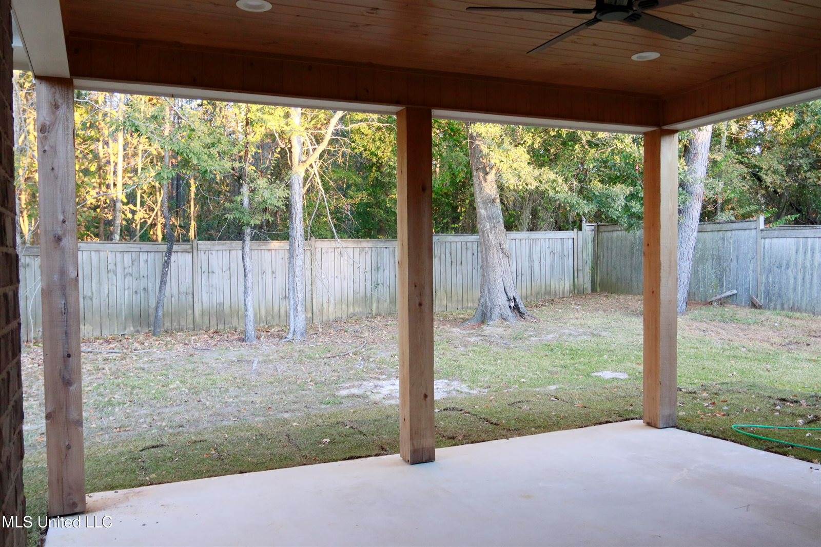 572 Turtle Lane, Brandon, MS 39047