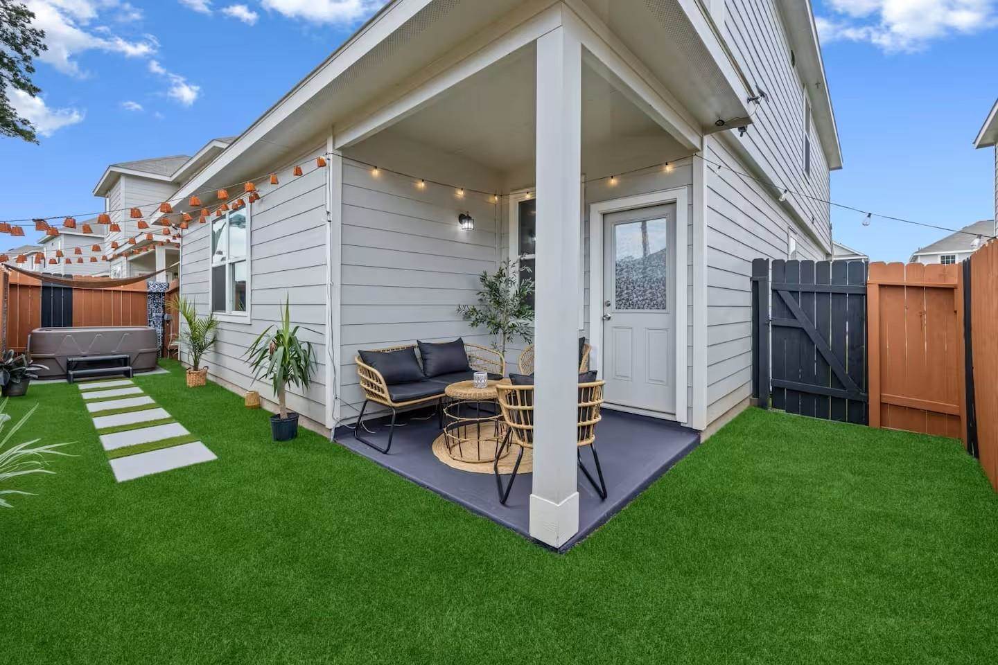 22110 King Heights Lane, Houston, TX 77073