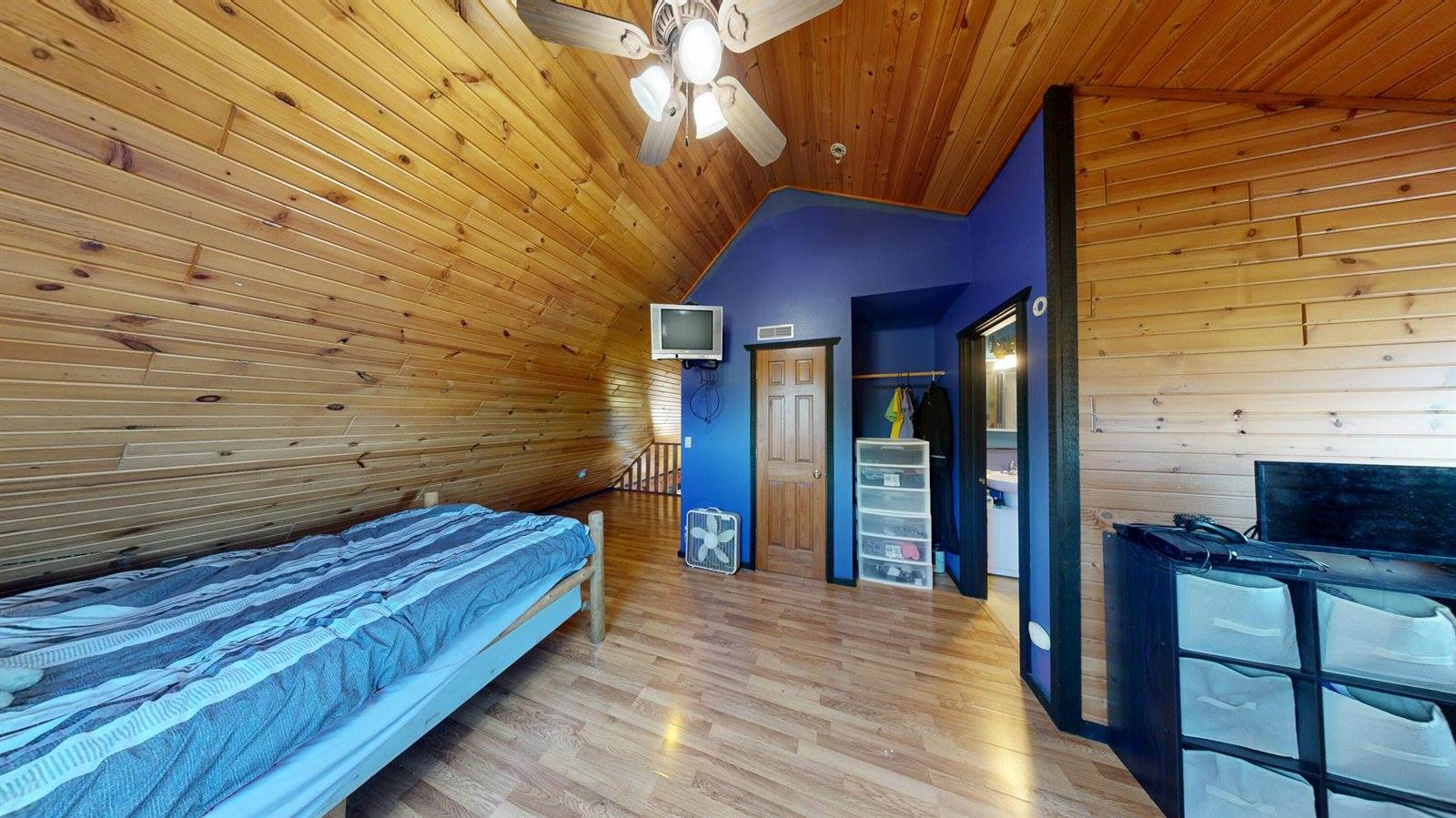 824 Waterslide Ct, Warrens, WI 54666