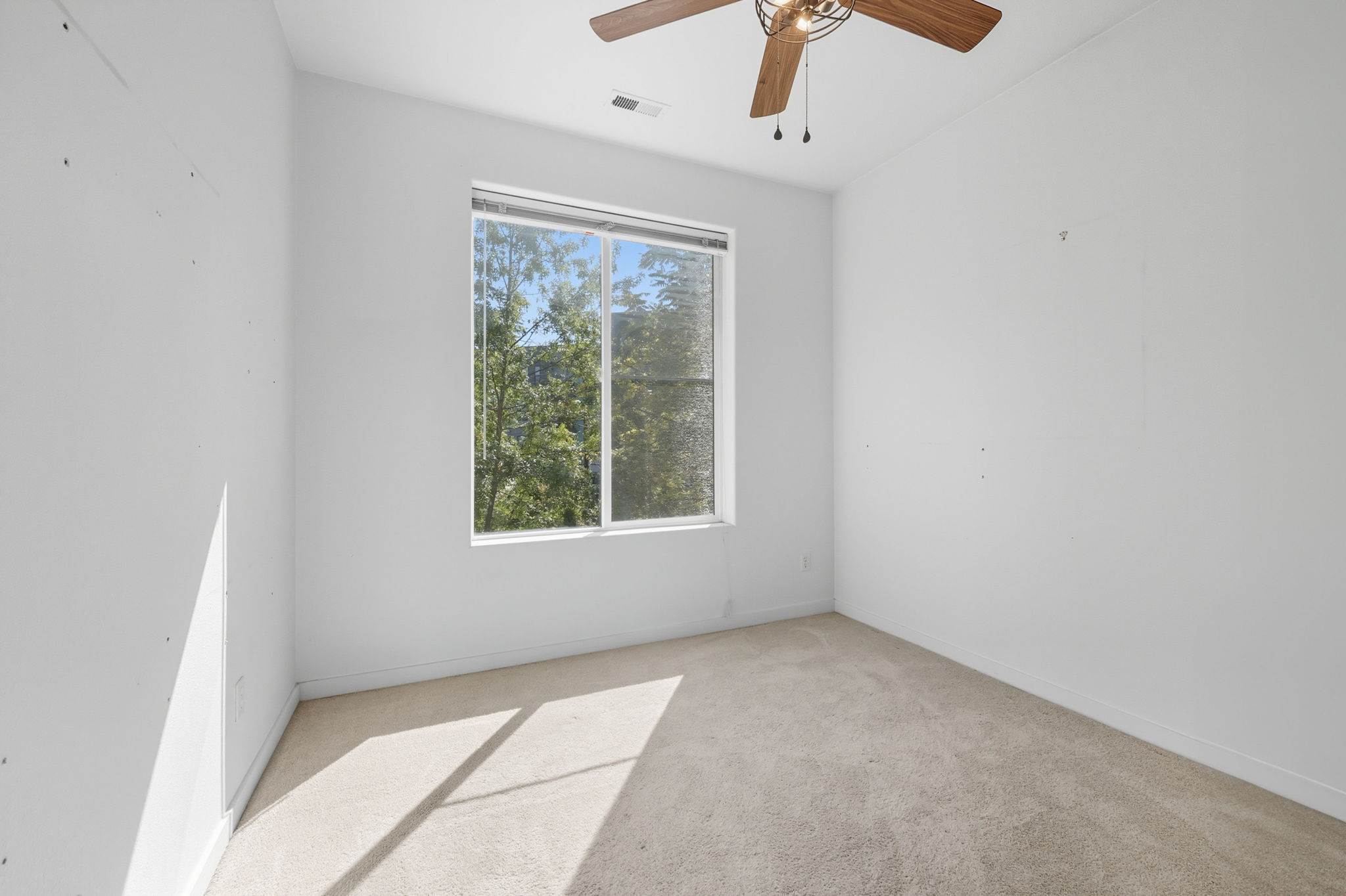 10482 SW 90th Ave, Tigard, OR 97223