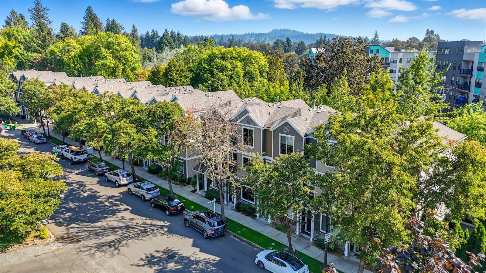 10482 SW 90th Ave, Tigard, OR 97223