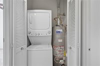 10482 SW 90th Ave, Tigard, OR 97223