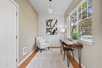 10482 SW 90th Ave, Tigard, OR 97223