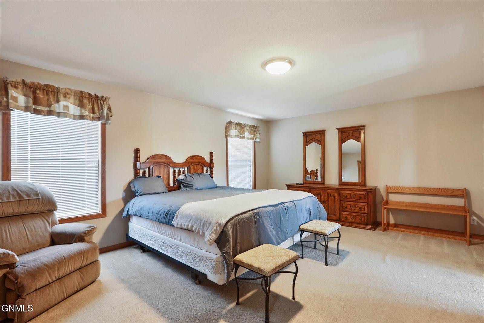 1710 35th Street West, Williston, ND 58801