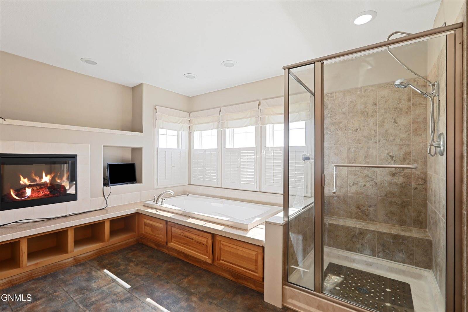 1710 35th Street West, Williston, ND 58801