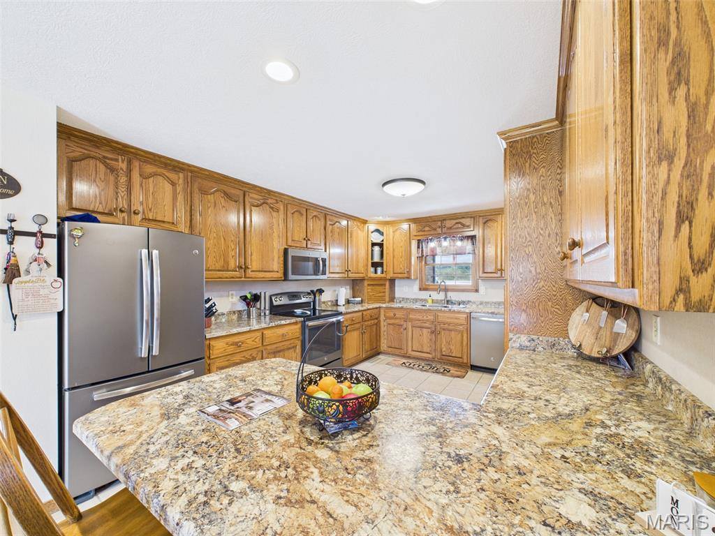 29130 Highway MM, Lebanon, MO 65536