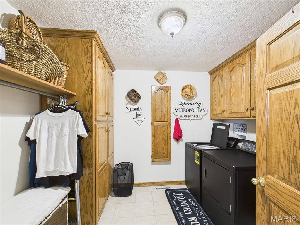 29130 Highway MM, Lebanon, MO 65536