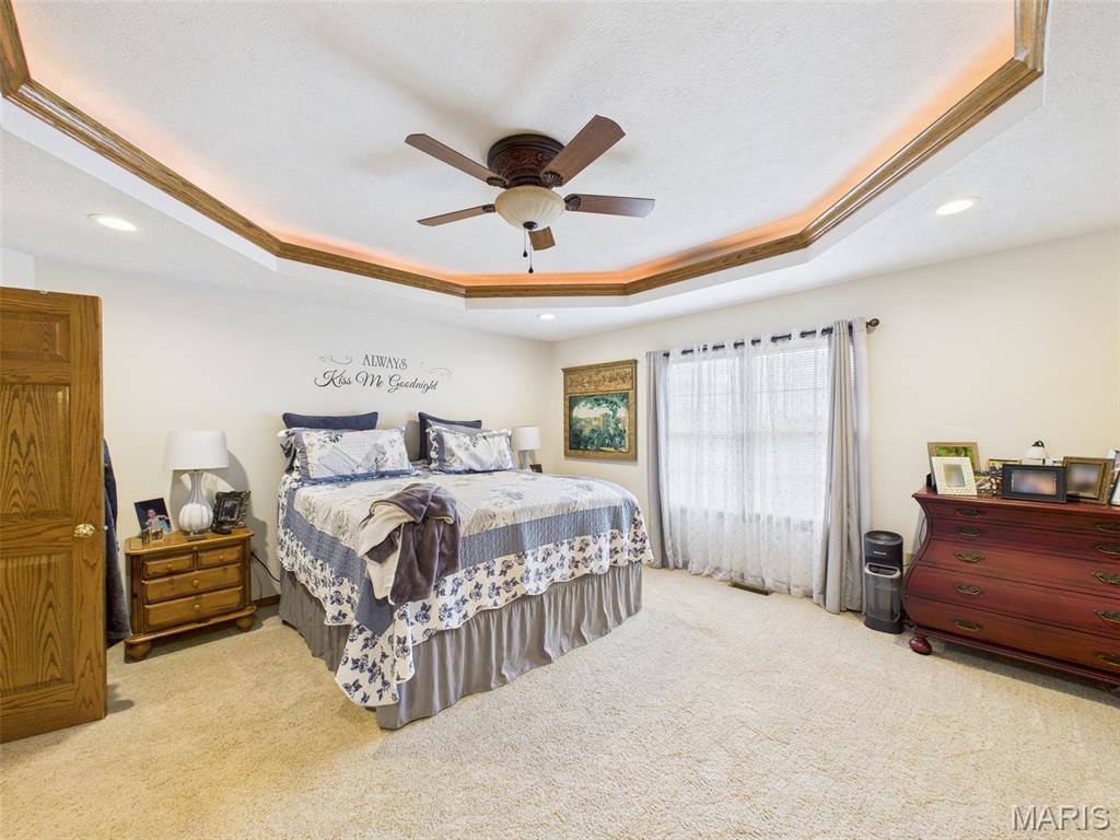 29130 Highway MM, Lebanon, MO 65536