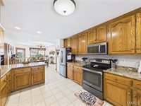 29130 Highway MM, Lebanon, MO 65536