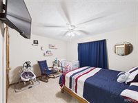 29130 Highway MM, Lebanon, MO 65536