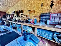 29130 Highway MM, Lebanon, MO 65536